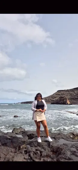 Molly, 36