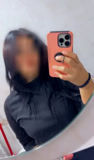 Natalia, 30