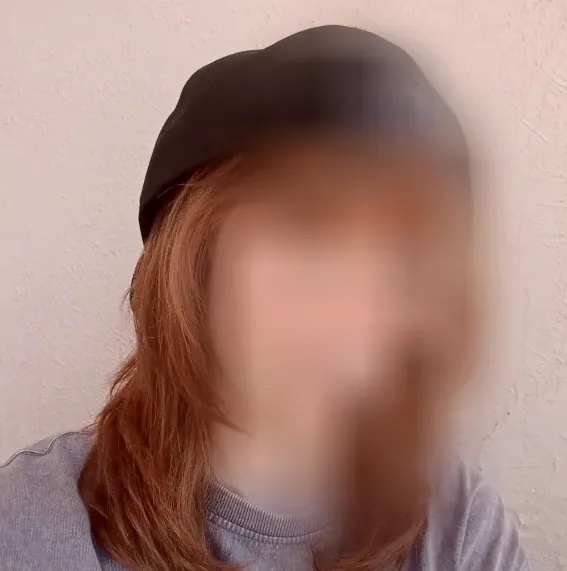 Sofia, 27